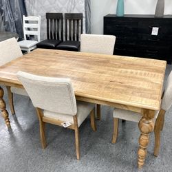 New Solid Wood Table & 4 Chairs 