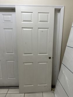 Beautiful White Door 32x80