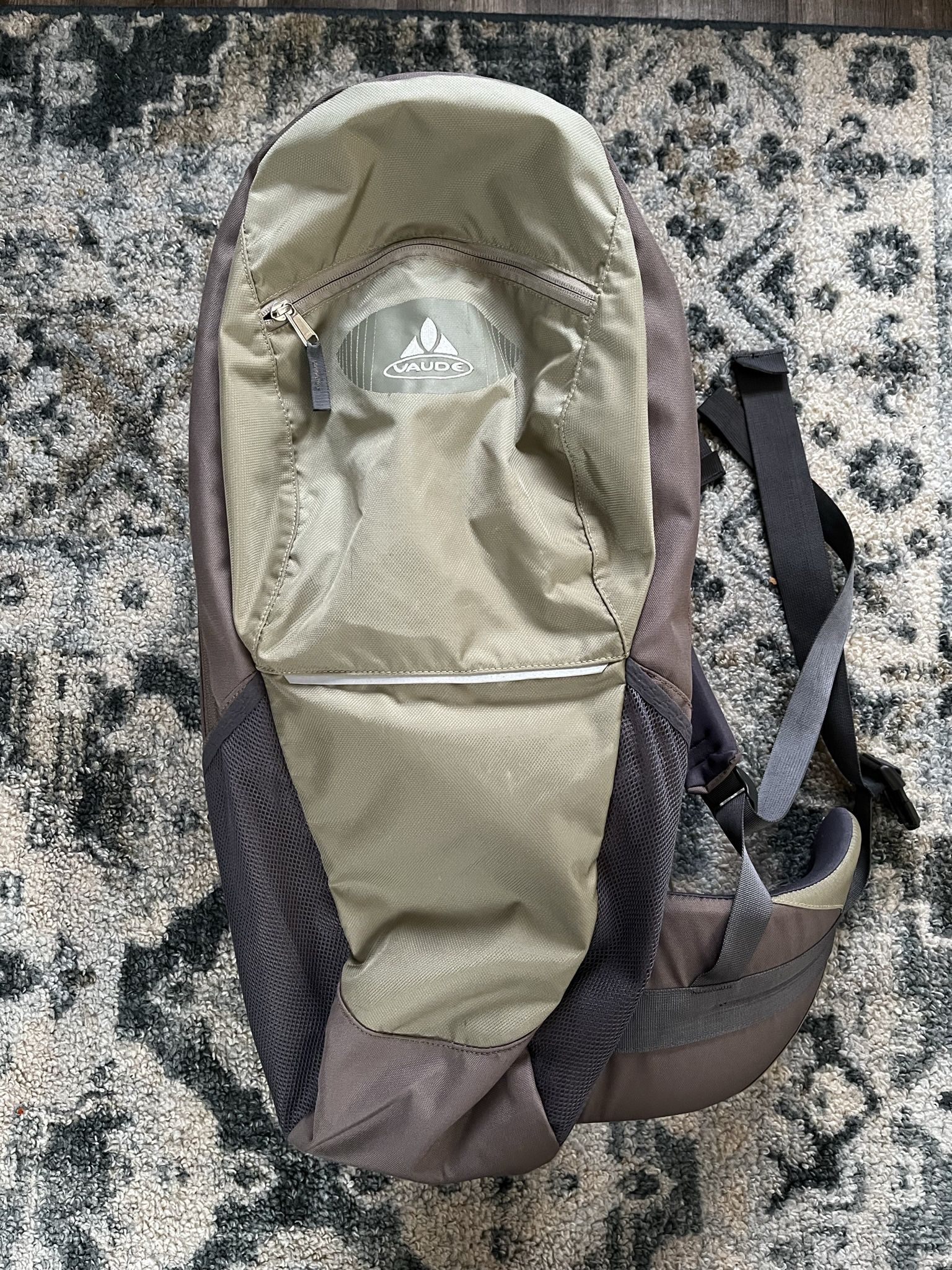 Baby/Toddler Carrier+Backpack For Hiking 