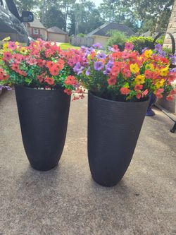 Tall Black Textured Planters – Set of 2 with TOPIARY flower arrangements