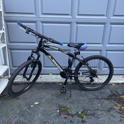 Mongoose Montana Sport Men and Women Mountain Bike