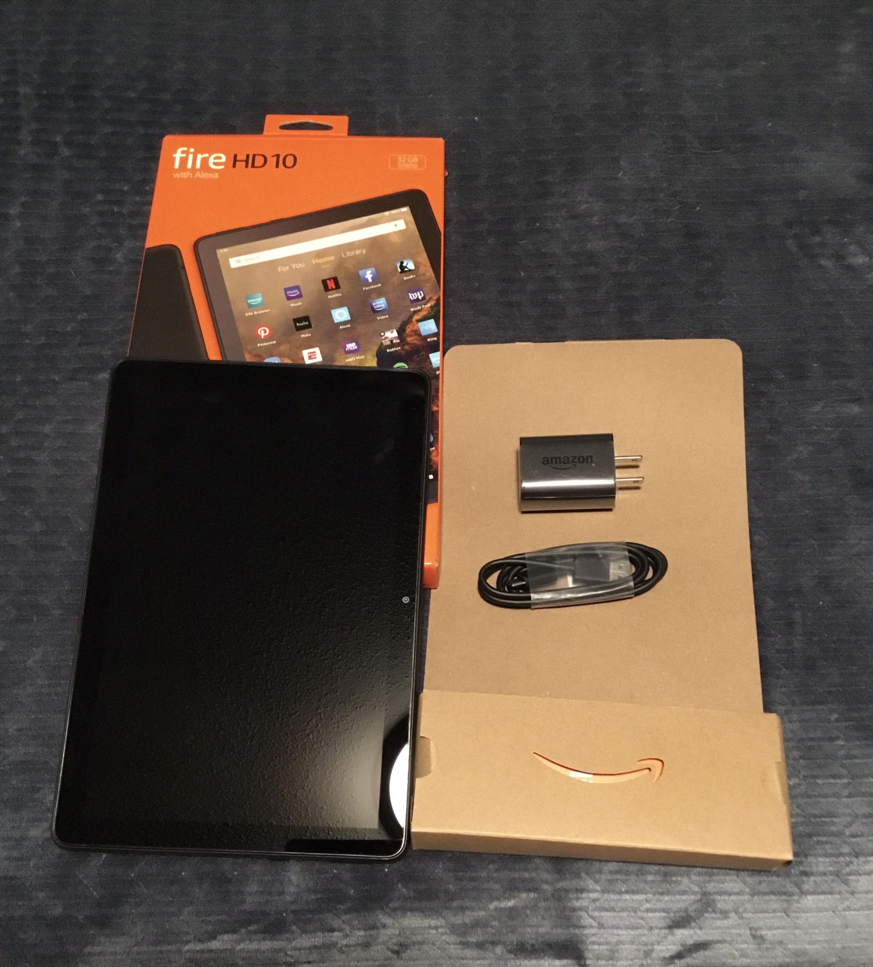 Amazon Fire HD 10 W/ Alexa (See Description In pictures)