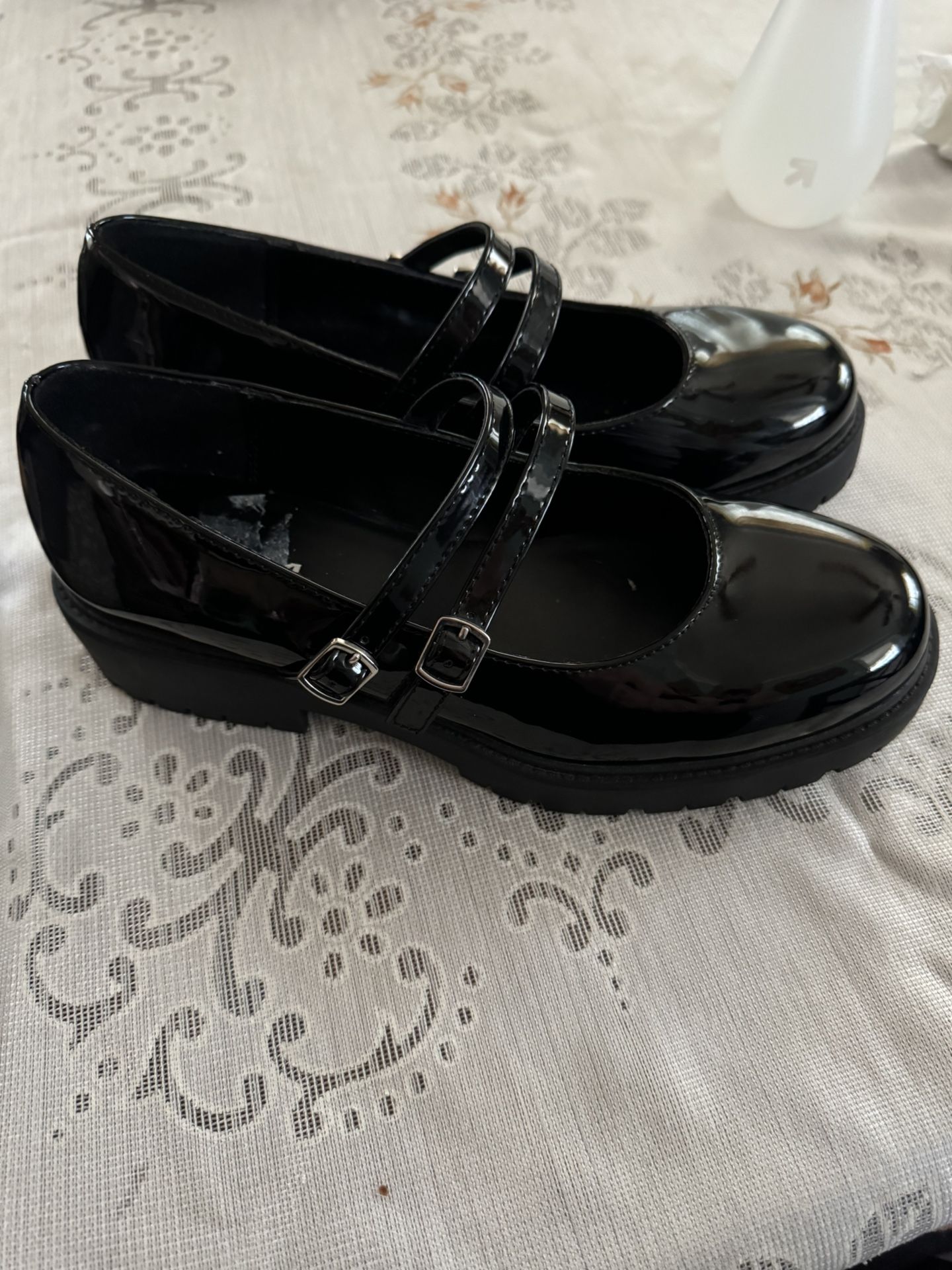 Mary Jane Style Shoes From SODA Size 9