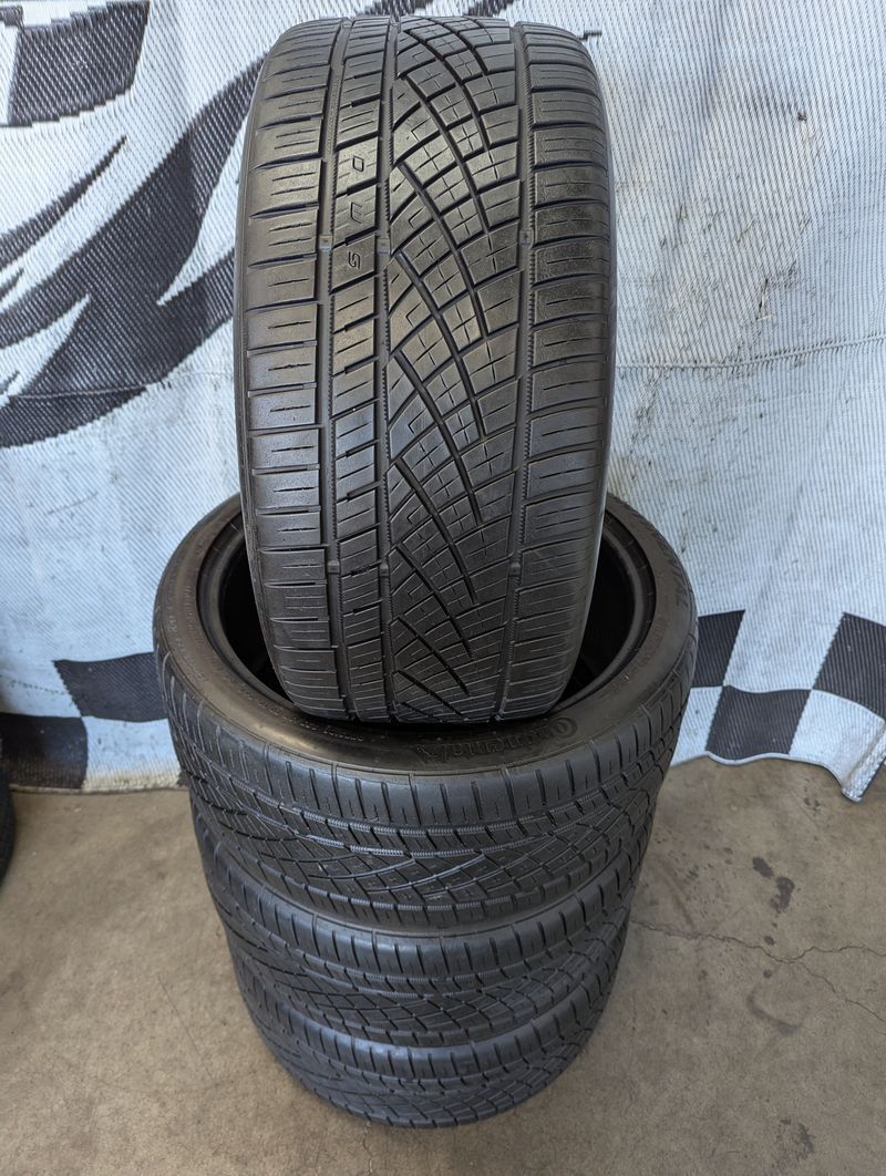 235/35r19 Continental Extreme Contact DWS-06 Plus Tires