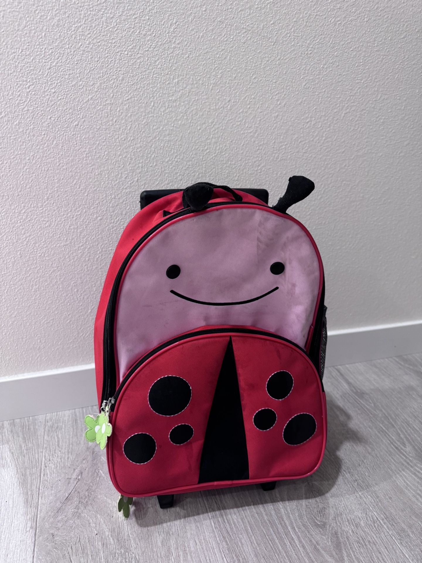 Girls Backpack On Wheels *FREE*