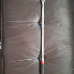 Pittsburgh 1/2 inch breaker bar