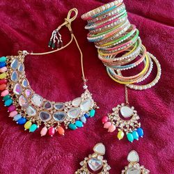 Multi Jewelry Set With Bangles 