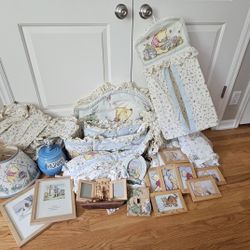 Classic Winnie The Pooh Nursery Bundle For Sale