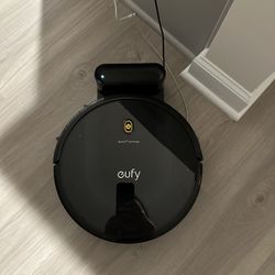 eufy BoostIQ RoboVac 11S MAX, Robot Vacuum Cleaner, Super-Thin, 2000Pa Super-Strong Suction, Quiet, Self-Charging Robotic Vacuum Cleaner, Cleans Hard 