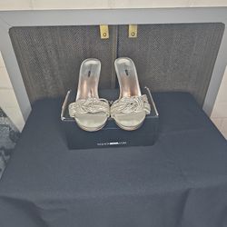 New Fashion Nova High Heels Silver 7.5