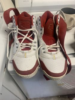 Nike Air Max 180 basketball shoes, size 10.5