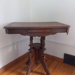 Antique Eastlake Victorian Parlor Table 