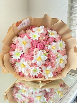 Ramo Para Él Día De Las Madres/Bouquet For Mother's Day