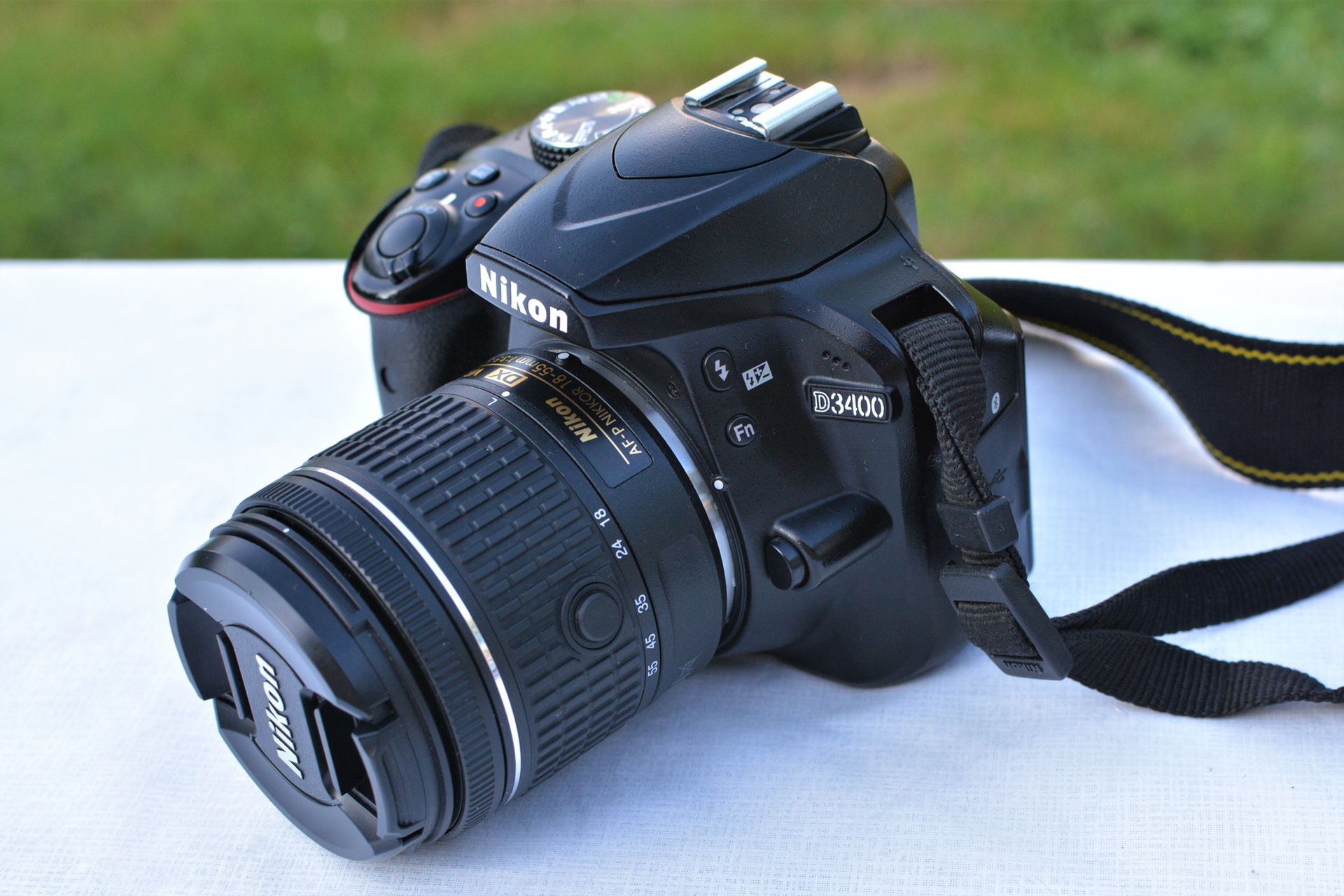 Nikon D3400 DSLR Camera W/AF-P 18-55mm Nikkor Zoom Lens