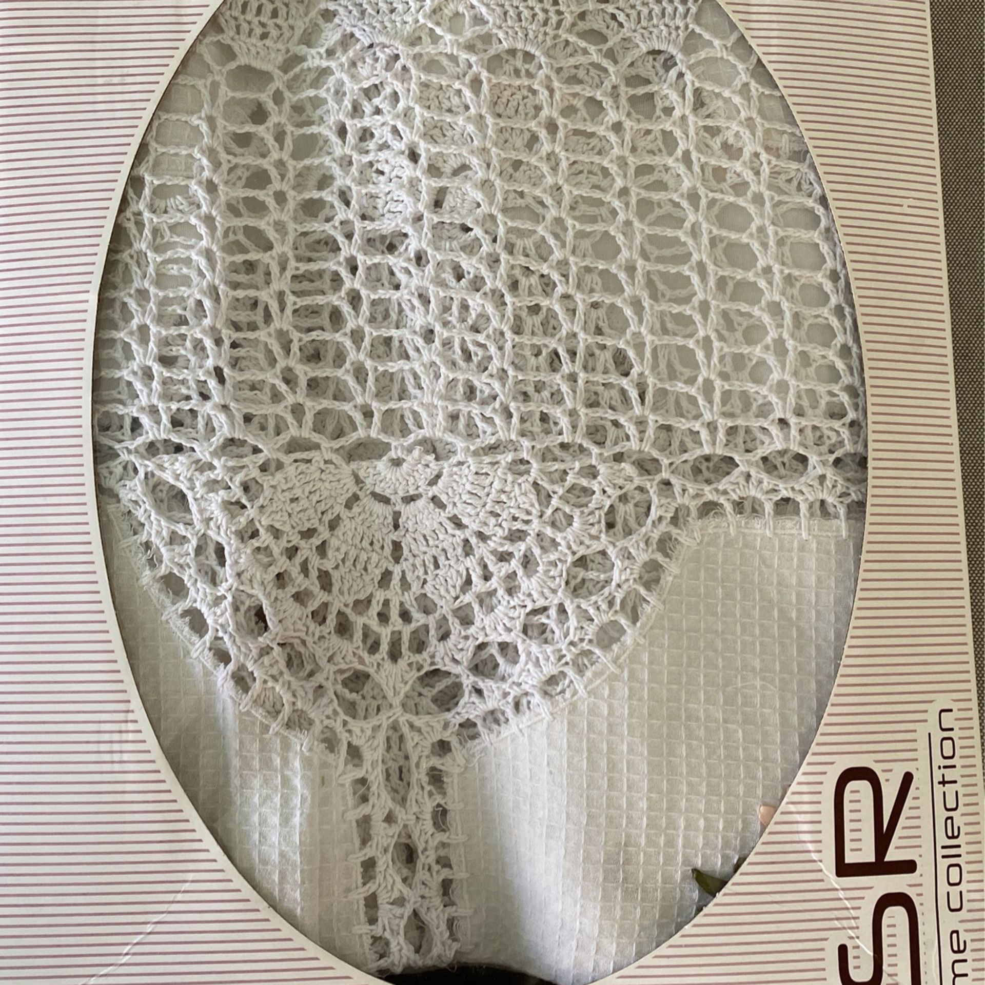 Table Clothe With Flowers