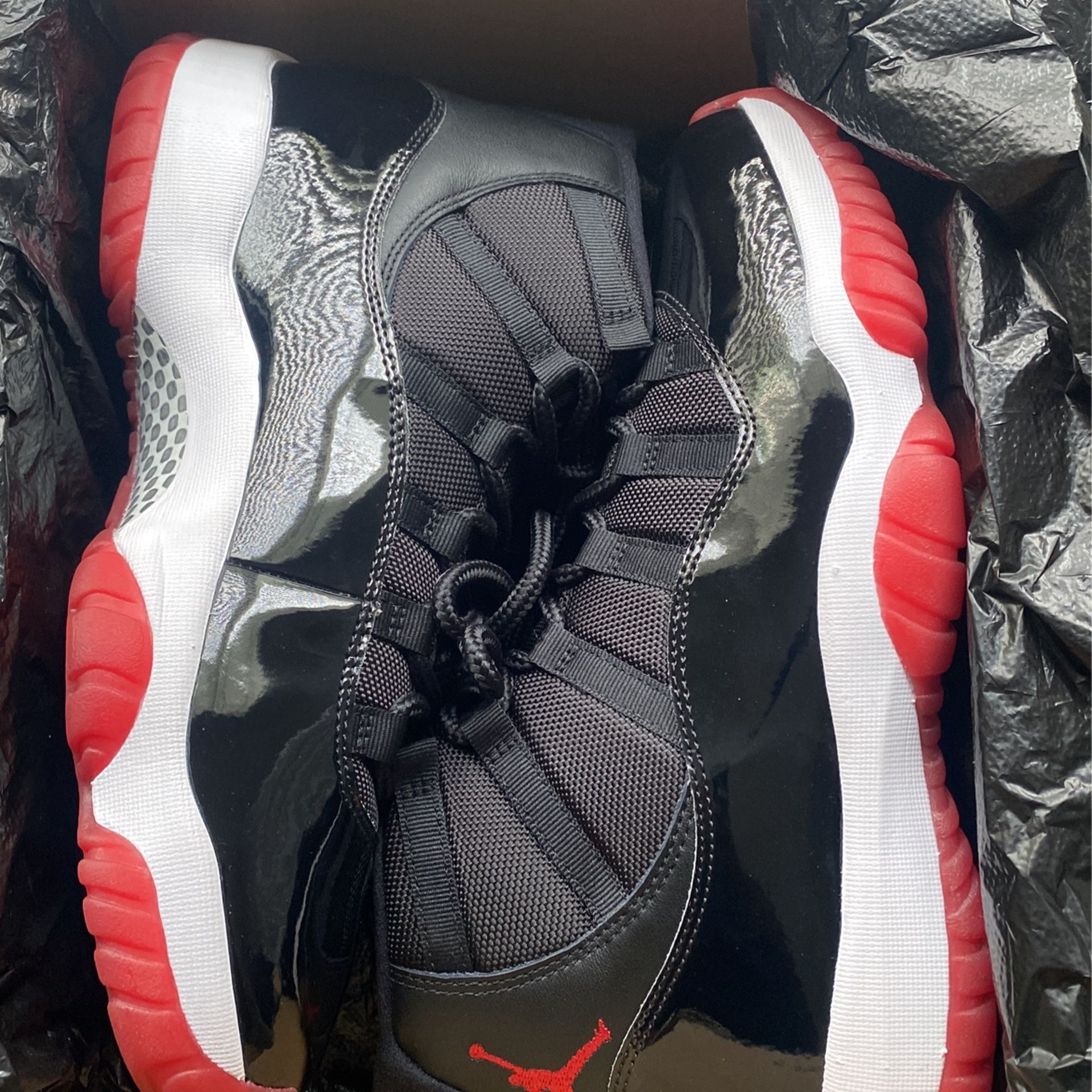 Jordan Bred 11s (2019 Release) – Size 10.5 Brand New 🔥 100% Legit