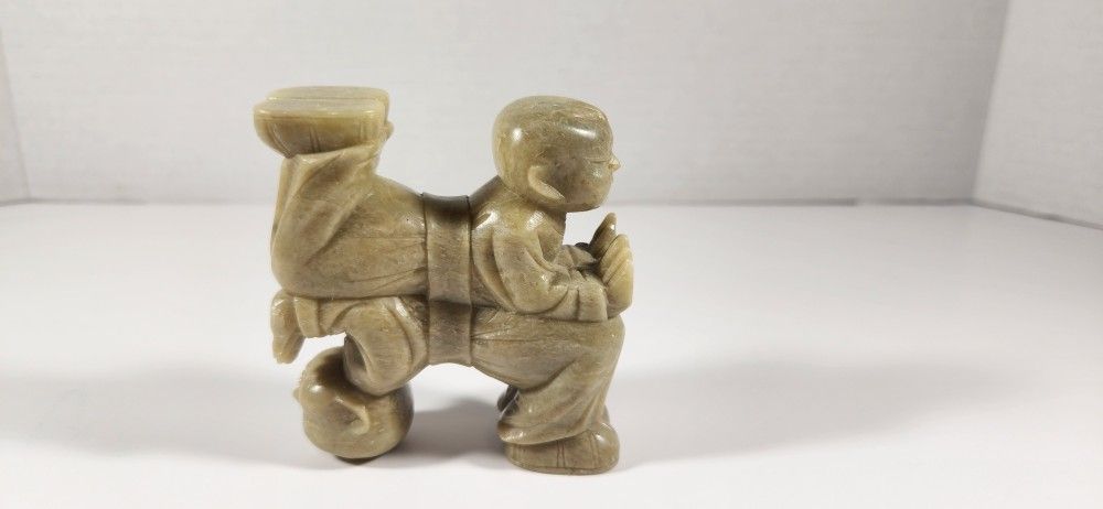 VINTAGE UNIQUE ASIAN SOAPSTONE CARVING STACKED BOYS PAPERWEIGHT STATUE