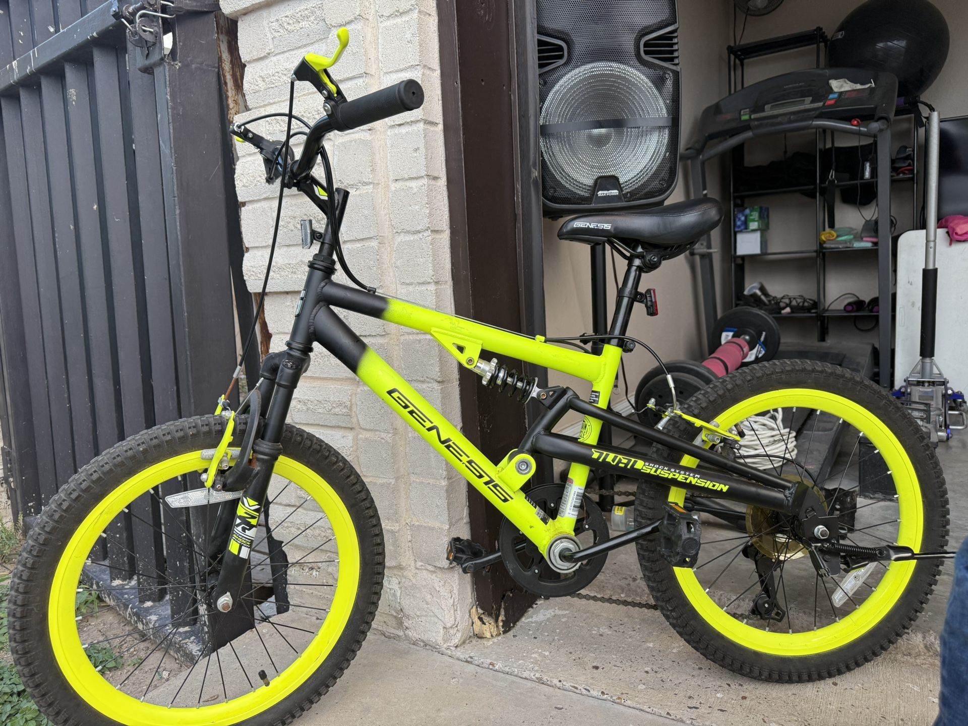 BICICLETA COMO NUEVA $80