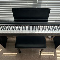 Yamaha P-125 Electric Piano