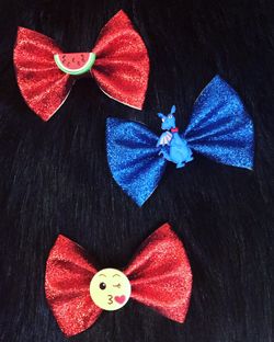 Hair bows