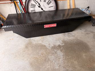 CRAFTSMAN 61.5-in x 20-in x 13-in Matte Black Aluminum Crossover Truck Tool Box