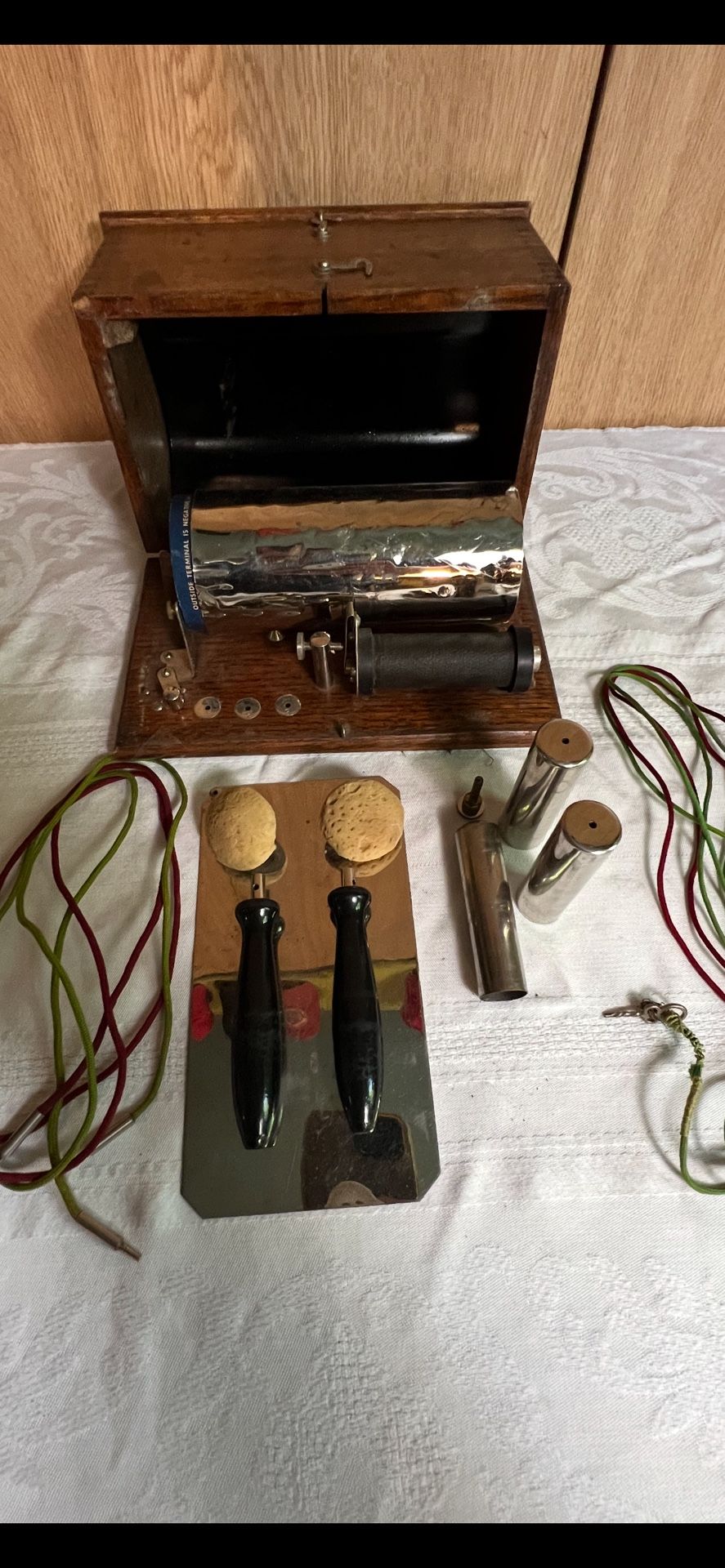 “1910” Electric Shock, Therapeutic Device “ECT” Electroconvulsive Therapy Machine! Quack Medicine! Antique medical device