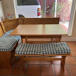 Breakfast Nook Table and Bench 