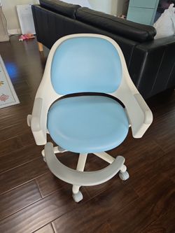 Sidiz Ringo Kids Desk Chair