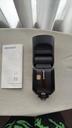 Neewer Z2 TTL Round Head Camera Flash