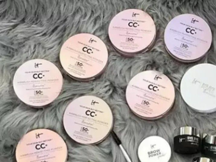 $20 each It Cosmetics CC Airbrush Perfecting Powder Full Coverage