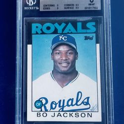 1986 Topps Bo Jackson Rookie Baseball Card Graded Beckett 8