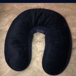 Therma Tek travel neck pillow