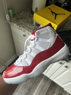 Jordan 11 Cherry 
