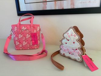 * Brand New Christmas Tree Betsey Johnson Purse Candy Cane Cookies