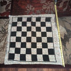 LARGE CHECKER SET 