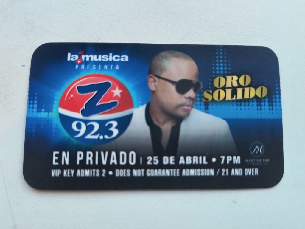 Cuatro Tickets Concierto Privado De Oro Solido 92.3