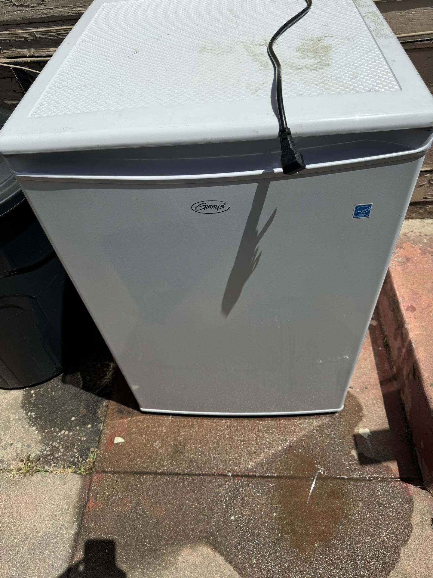 Mini Fridge