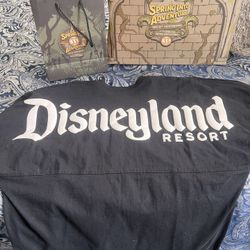 Lrg mens Disney Sweatshirt With Bonus Club 33 Bags