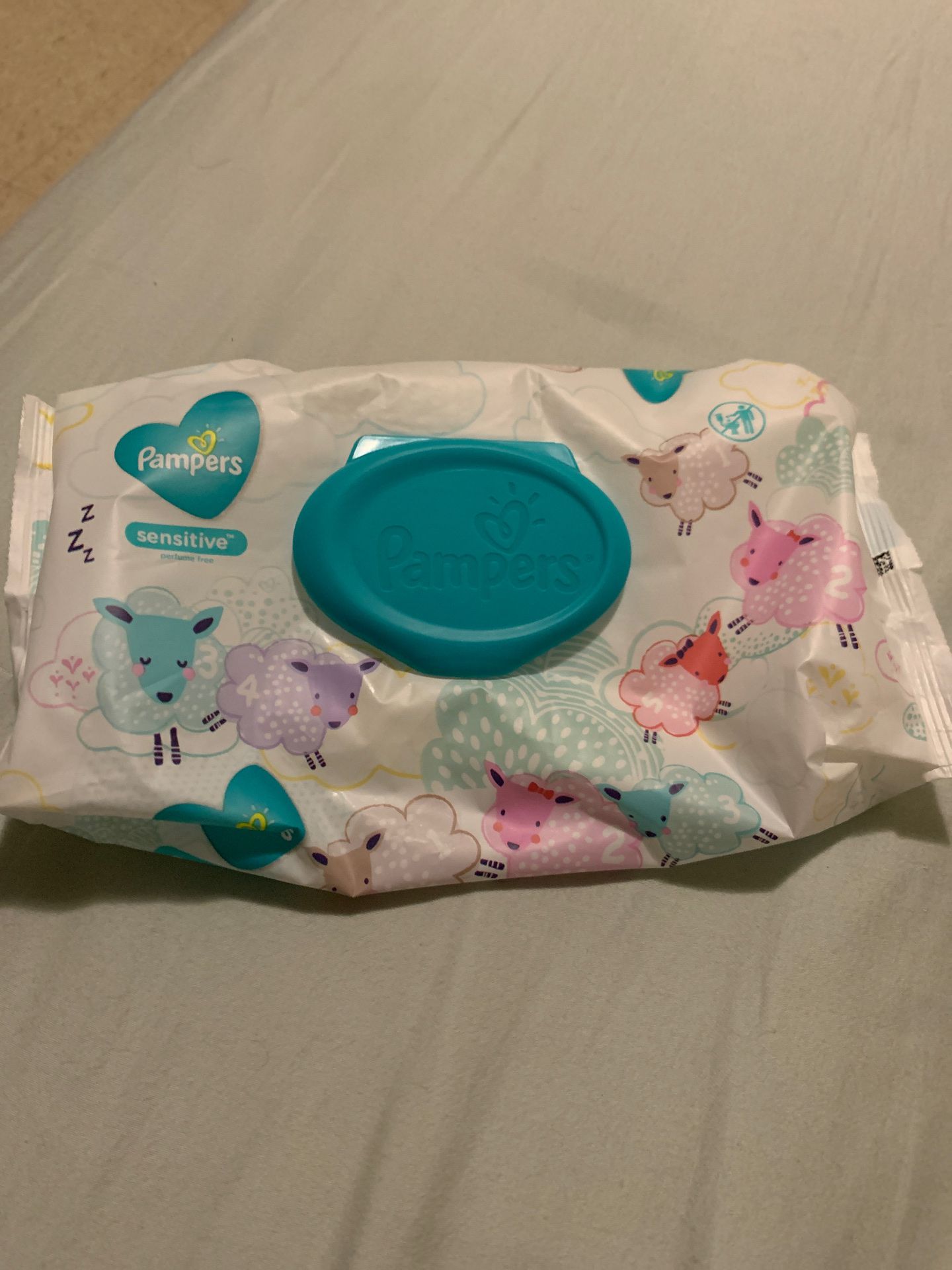 Pampers wipe
