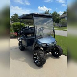 EZ-GO Blue Golf Cart, Good Condition, 4 Seater with Canopy – Gainesville, FL