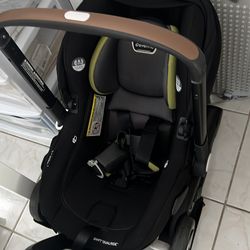 Stroller with car seat