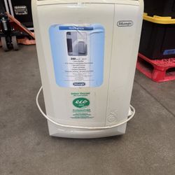 Dehumidifier 
