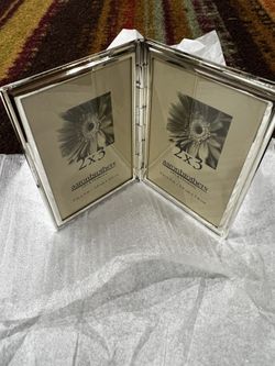 40 Pieces Beautiful All Metal 2x3 High Quality Picture Frames