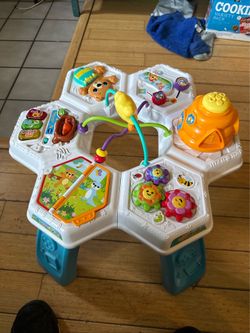 VTech Buzz & Learn Activity Table
