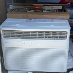 18,000 Btu Window Air 