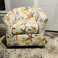Swivel Barrel Chair