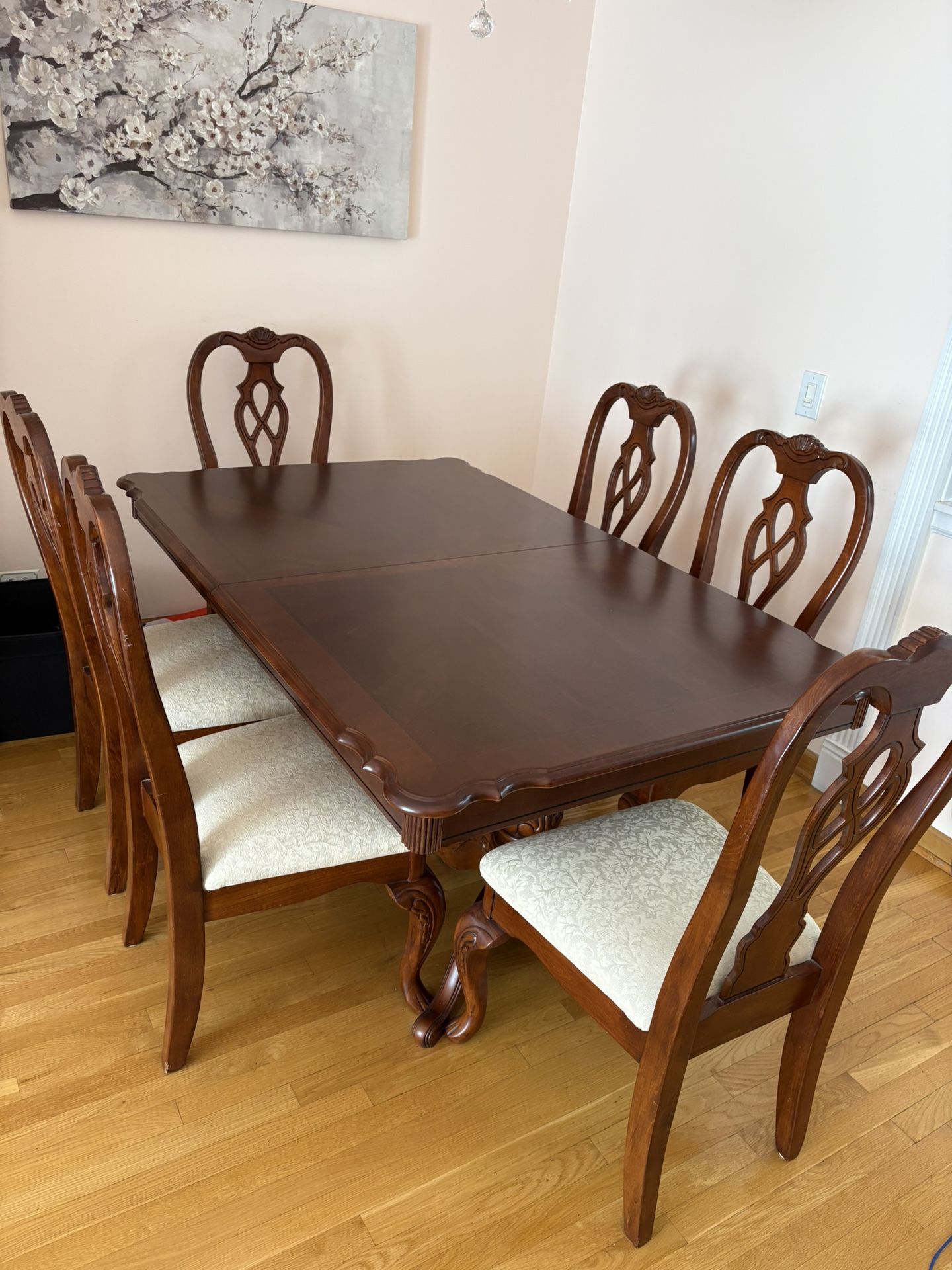 Dinning Table With 6 Upholstered Chairs Cherry Wood