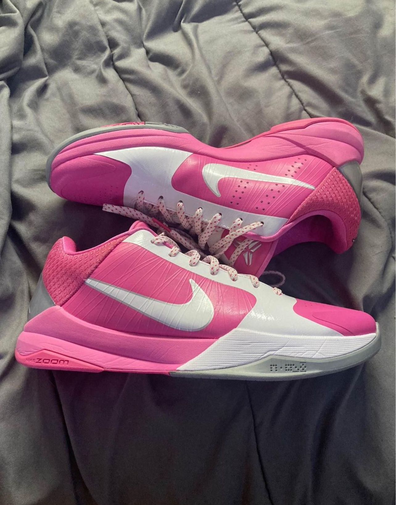 Nike Kobe Think Pink