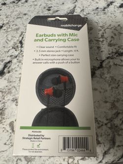 NIB MobilCharge Earbuds With Mic & Carrying Case- Black and Red new