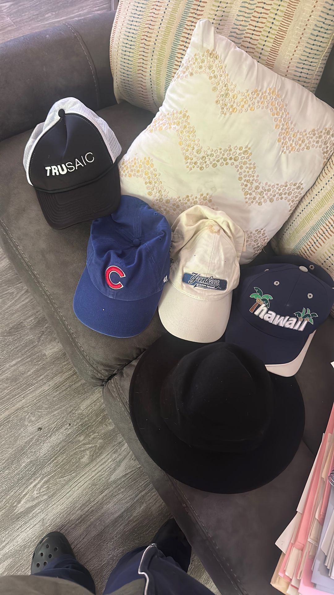 $5 Hats